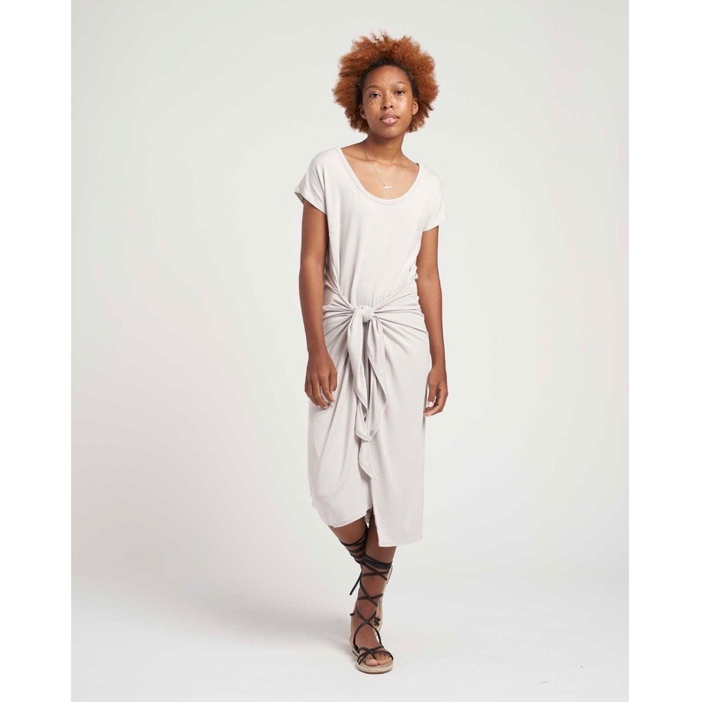 Universal Standard Aurora Wrap Dress M Gray Minimalist Lagenlook Quiet Luxury